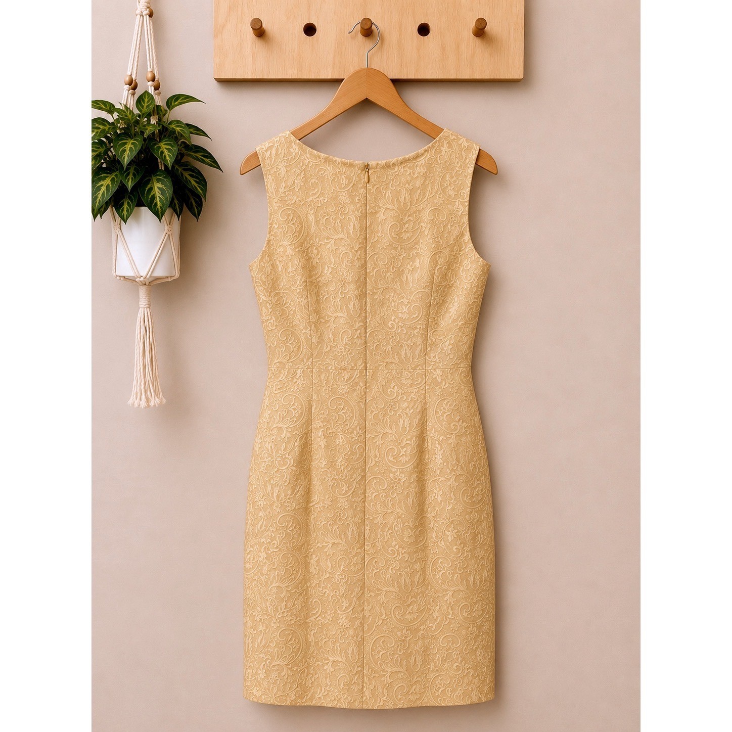 Escada Margaretha Ley Gold Silk Wool Jacquard Sheath Dress Vintage Size 36 6