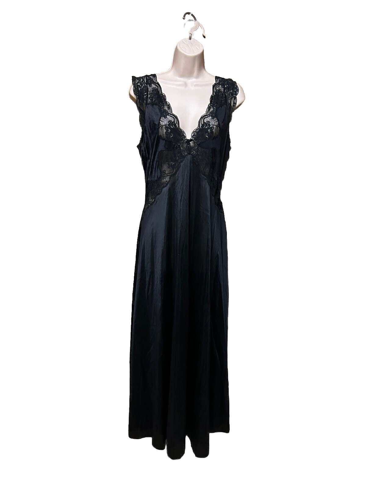 Vintage VANITY FAIR size M FULL SLIP LACE Antron Nylon Lycra BLACK USA W24