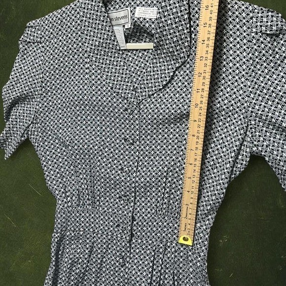 Vintage 1990s Karin Stevens Geometric Rayon Midi Dress | Size 10/M