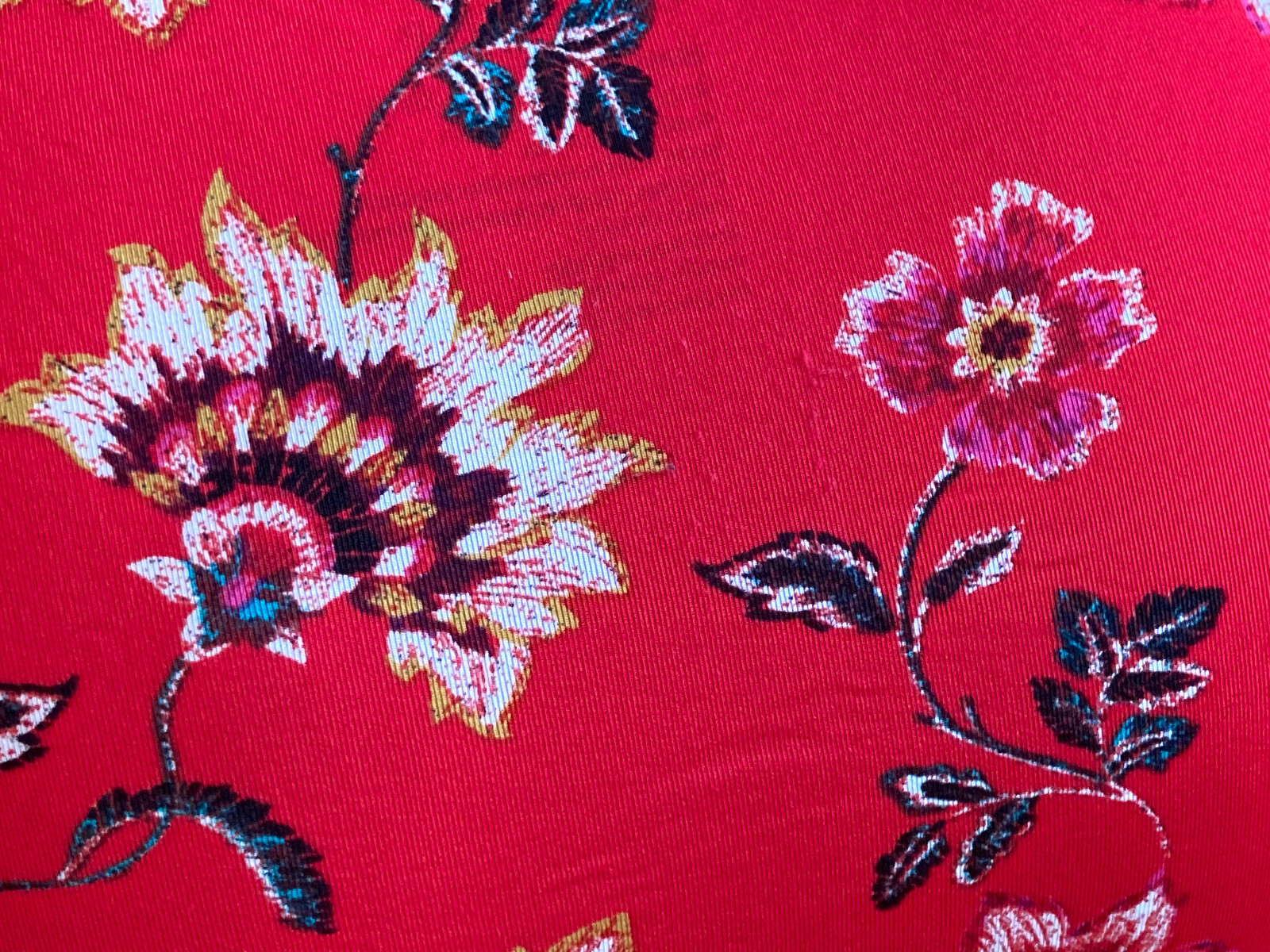 722 CACIQUE 22/24 Silky Smooth Red Floral Hipster Panty #4855
