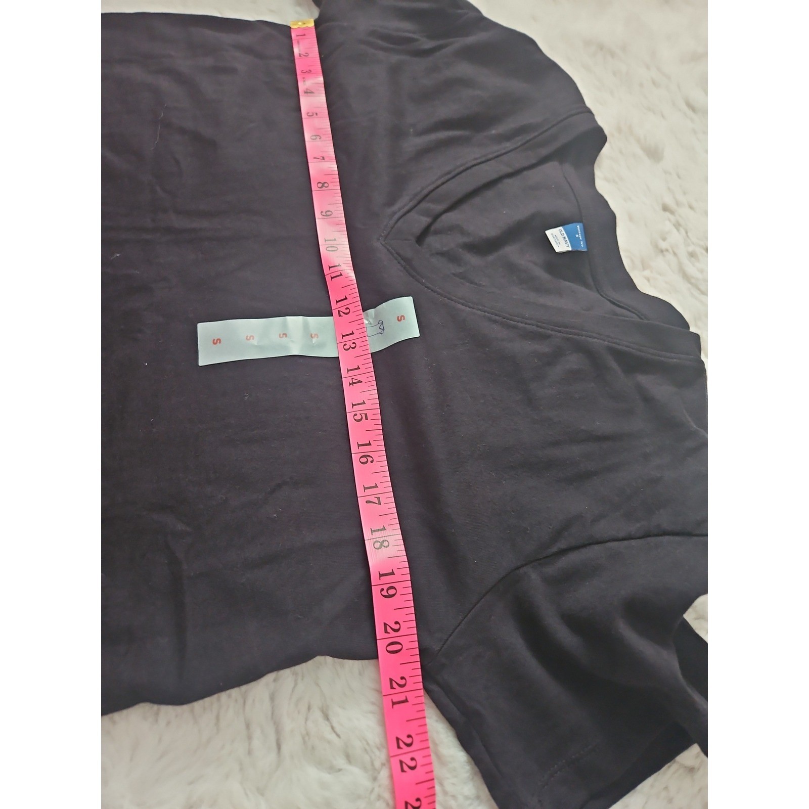 Old Navy Vintage Tee Small Black V-Neck Short Sleeve Cotton T-Shirt NWT