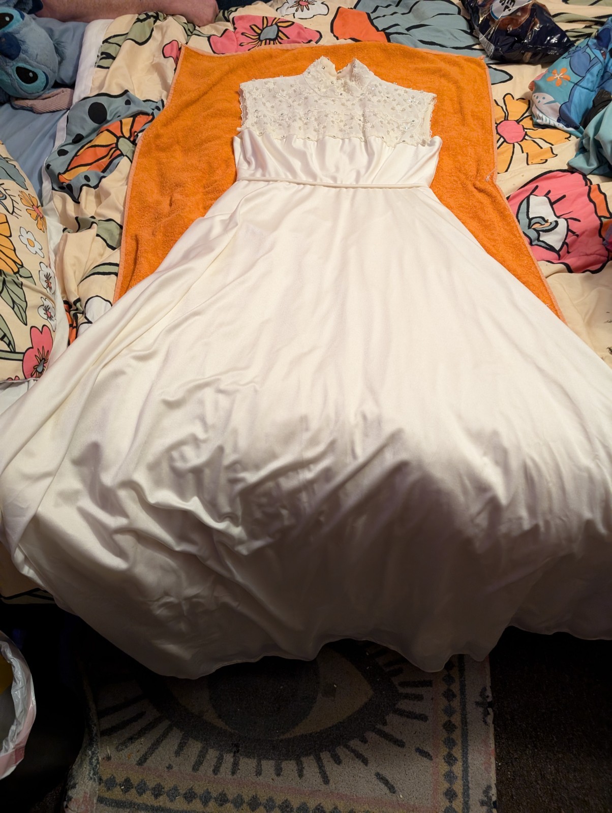 Vintage HOUSE OF BIANCHI Cream Embroidered With Pearls Wedding Gown Dress