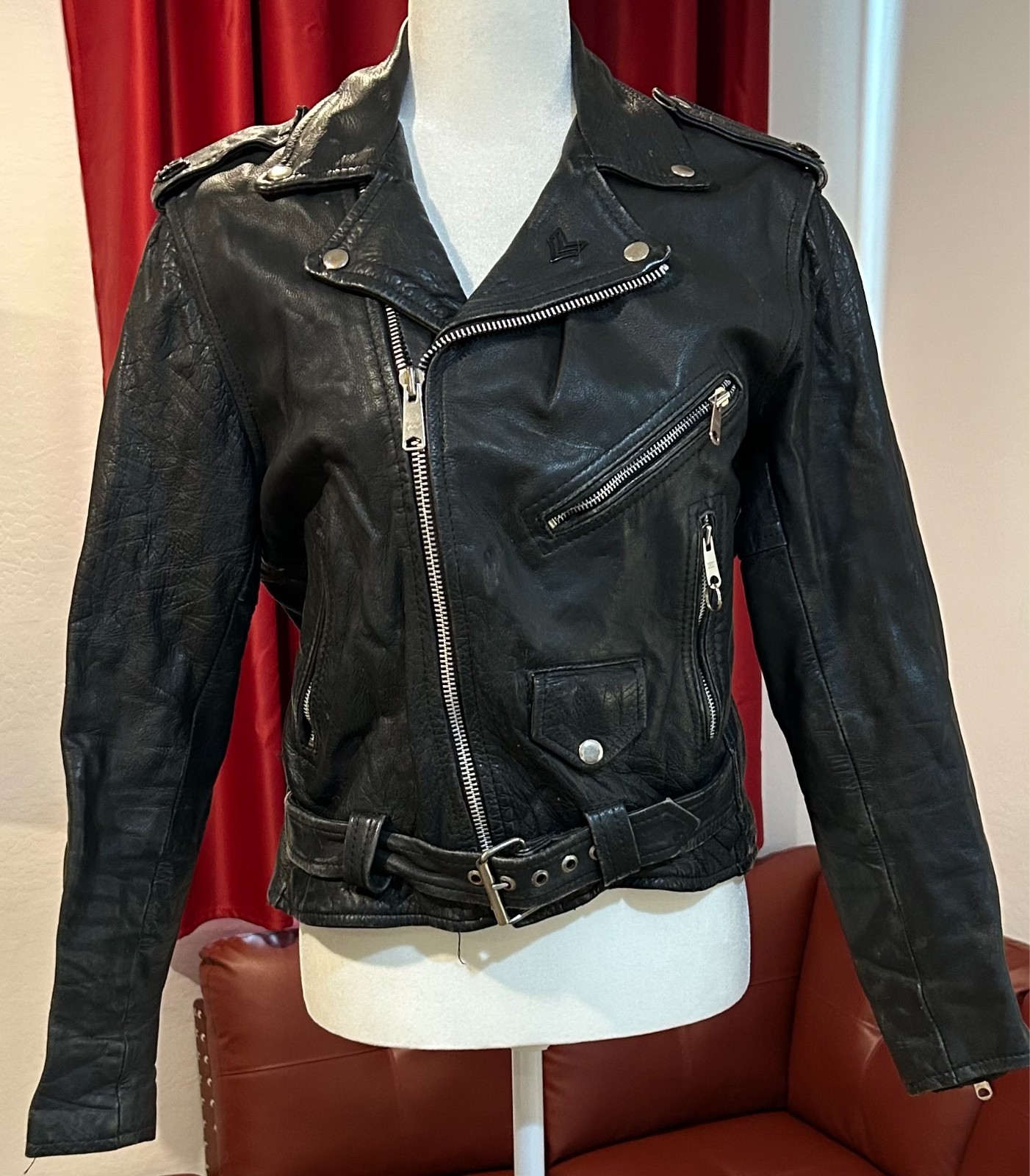 Vintage Leather Motorcycle Jacket Black Men&rsquo;s Small W/Zipper Pockets And Snaps