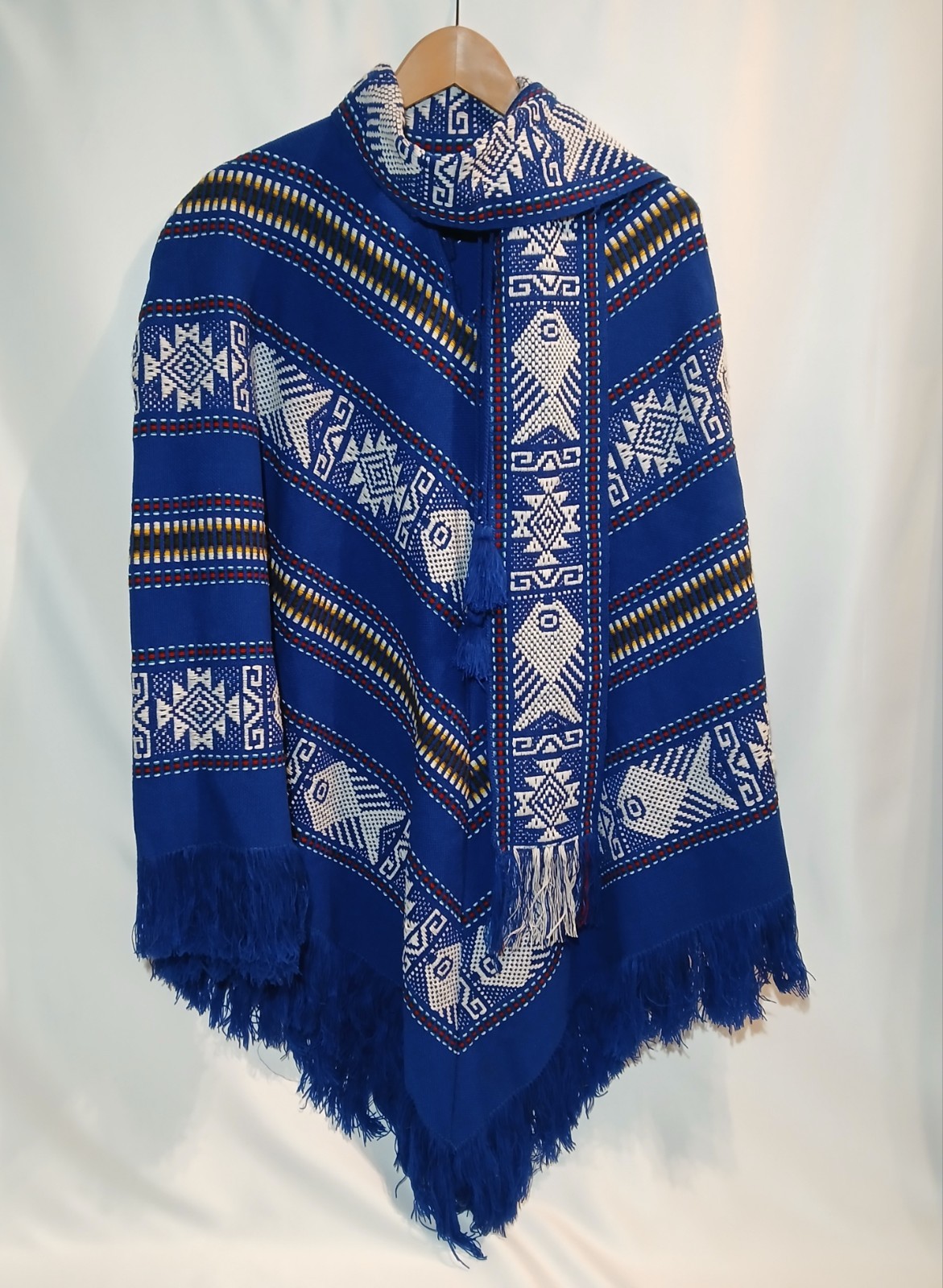 VTG Handcrafted Poncho Cape Sweater Festival with Built-in Scarf ONE Size Boho
