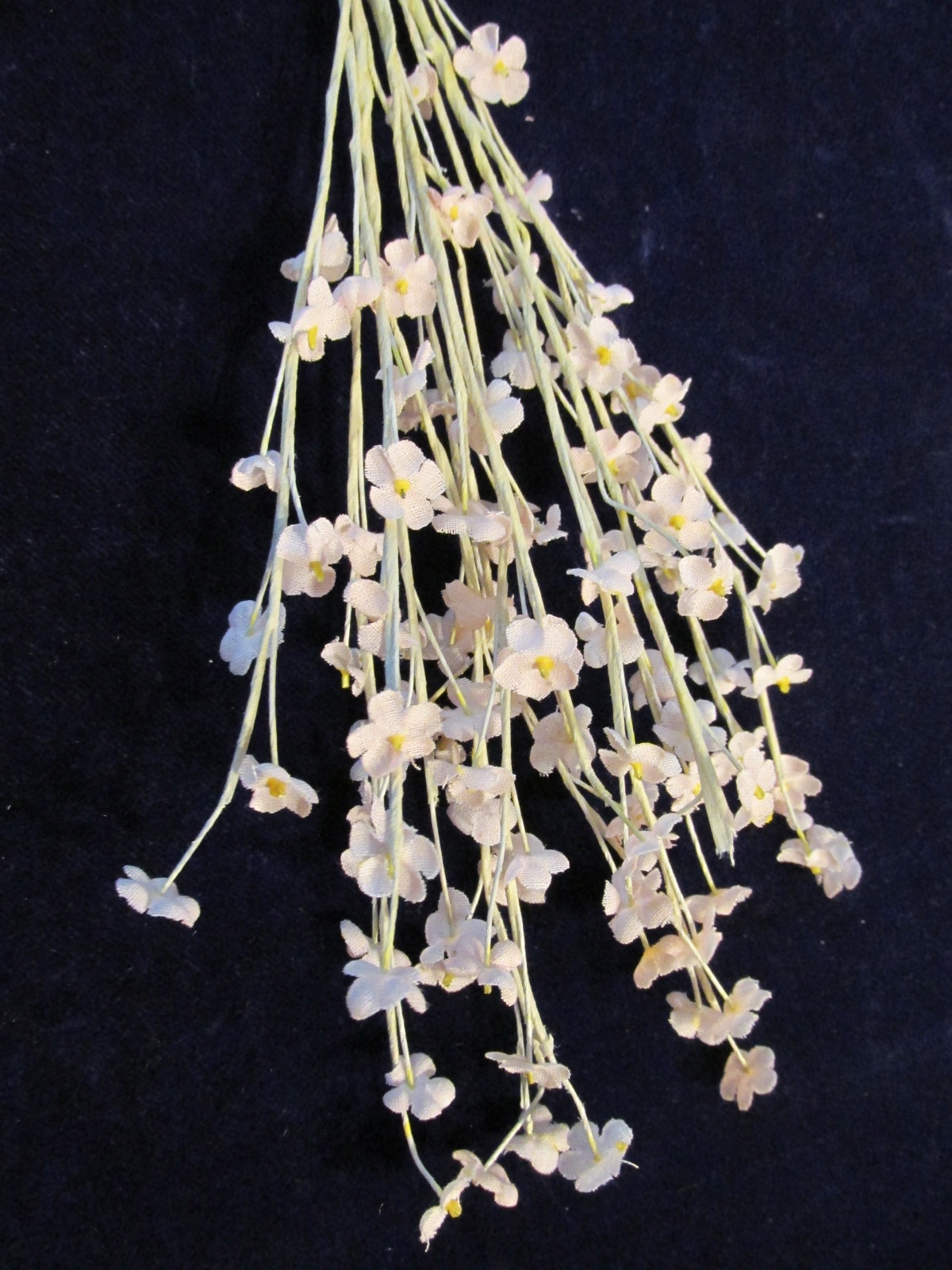 Vintage Millinery Flower 1/2&Prime; Bloom Bunch Pale Pink for Hat Wedding or Hair NW2
