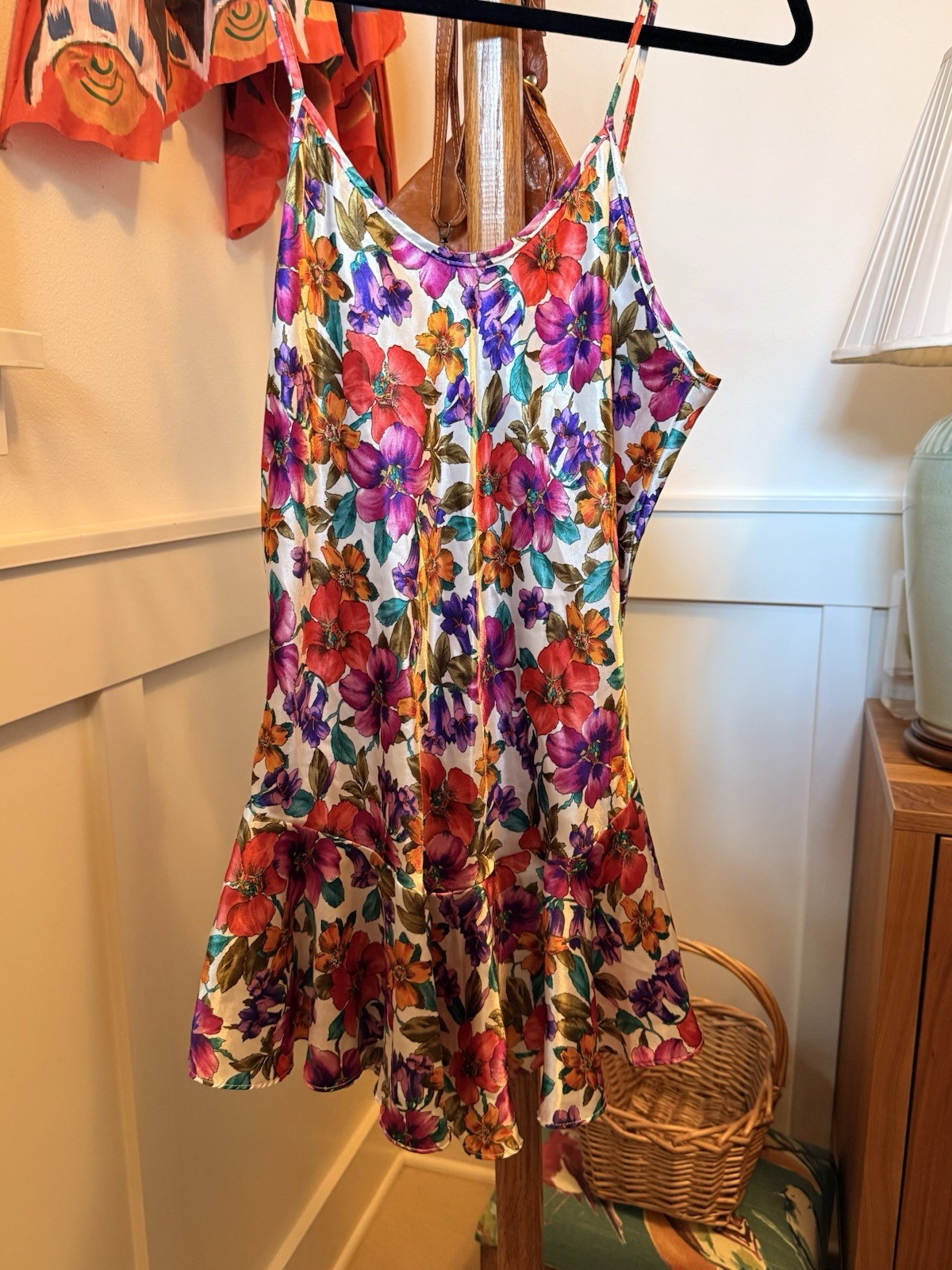 Vintage California Dynasty Polyester Satin M Floral Camisole Cami Tank USA 1980s