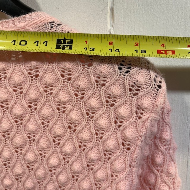 Vintage Handmade Pink Wavy Pineapple Textured Knit Button Cardigan Sweater Large