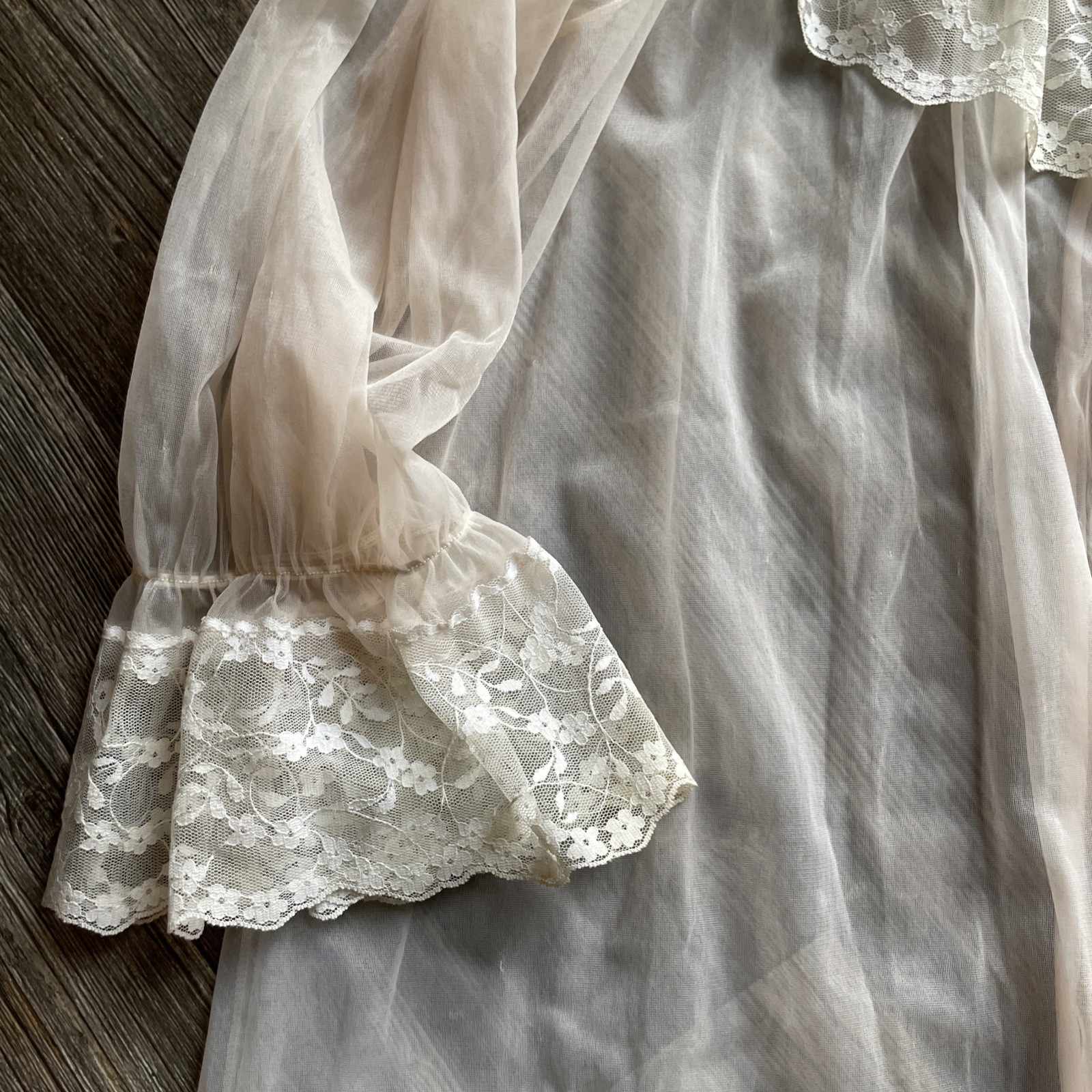 Vintage Sears Sheer Peignoir Size Medium 12-14