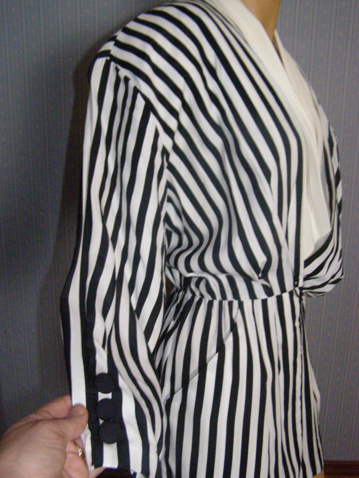 Vintage 90&rsquo;s black & white stripped AVANT GARDE top S M wrap style V-neck KWAI