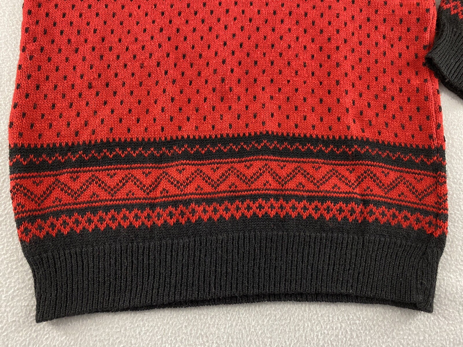 Vintage American Pride Sweater Pullover Nordic Pattern Red Black Acrylic Size S