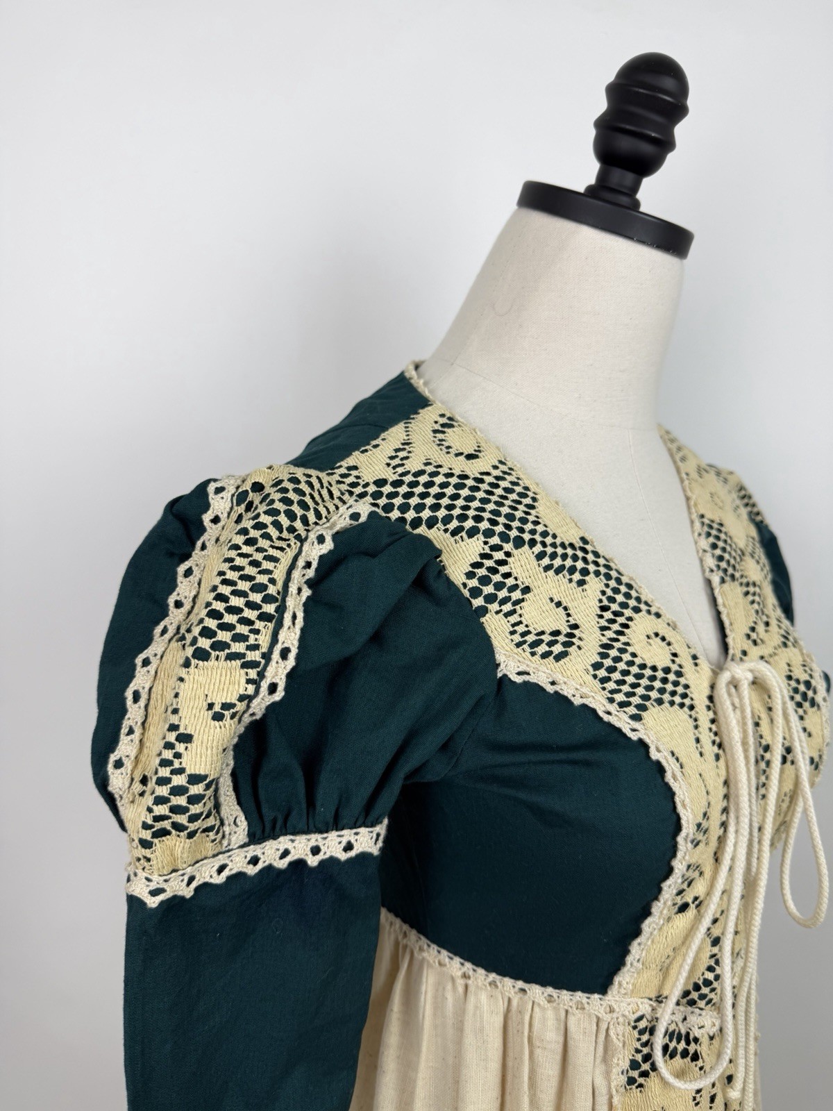 Vintage Gunne Sax Black Label Dress Forest Green Corset Medieval Renaissance 70s