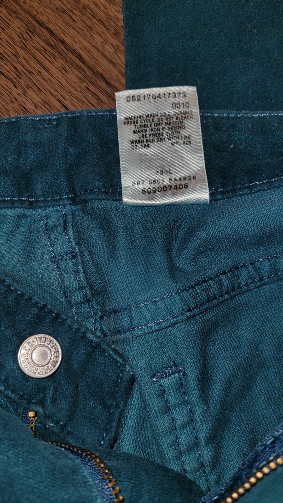 Levi&rsquo;s Premium Ultimate Bootcut GREEN Black Tab Velvety Jeans Size 29M W31 L31