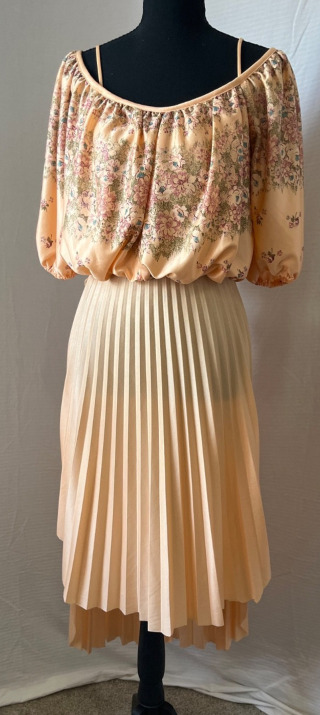 Vintage 1970’s Peach Midi High Low Dress 4 6 JC Penny