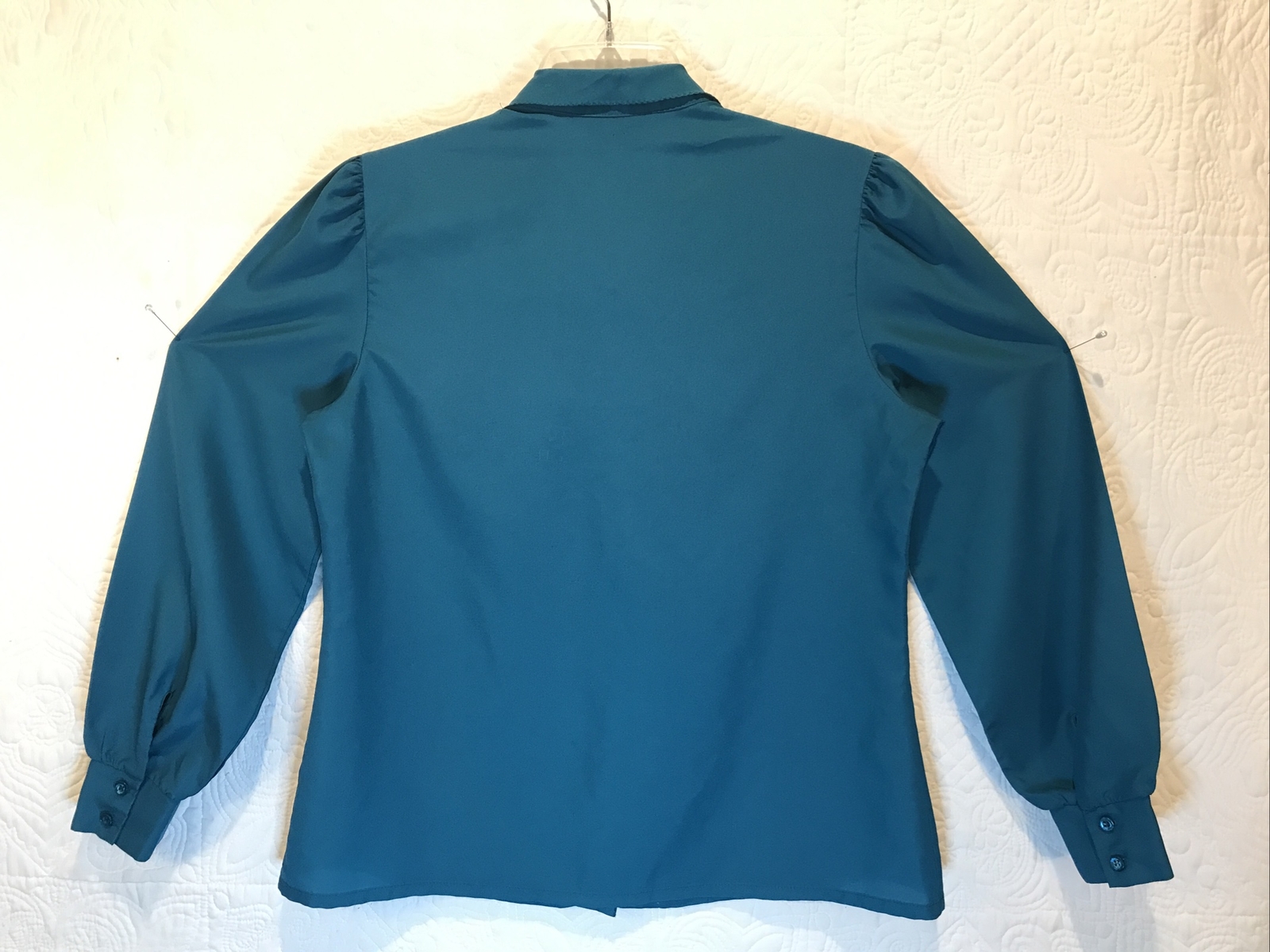 Vintage 1980’s Judy Bond blouse Button Ruffle Teal Geek/Secretary Silky Polyeste