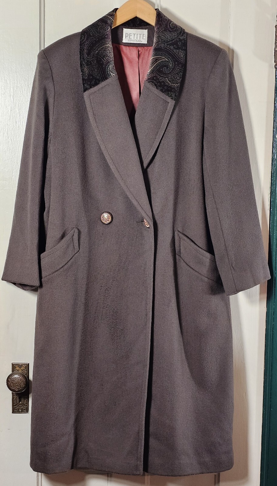VTG 90&rsquo;s Wool Coat Petite Sophisticate Women&rsquo;s 10P Brown Paisley Velvet Collar