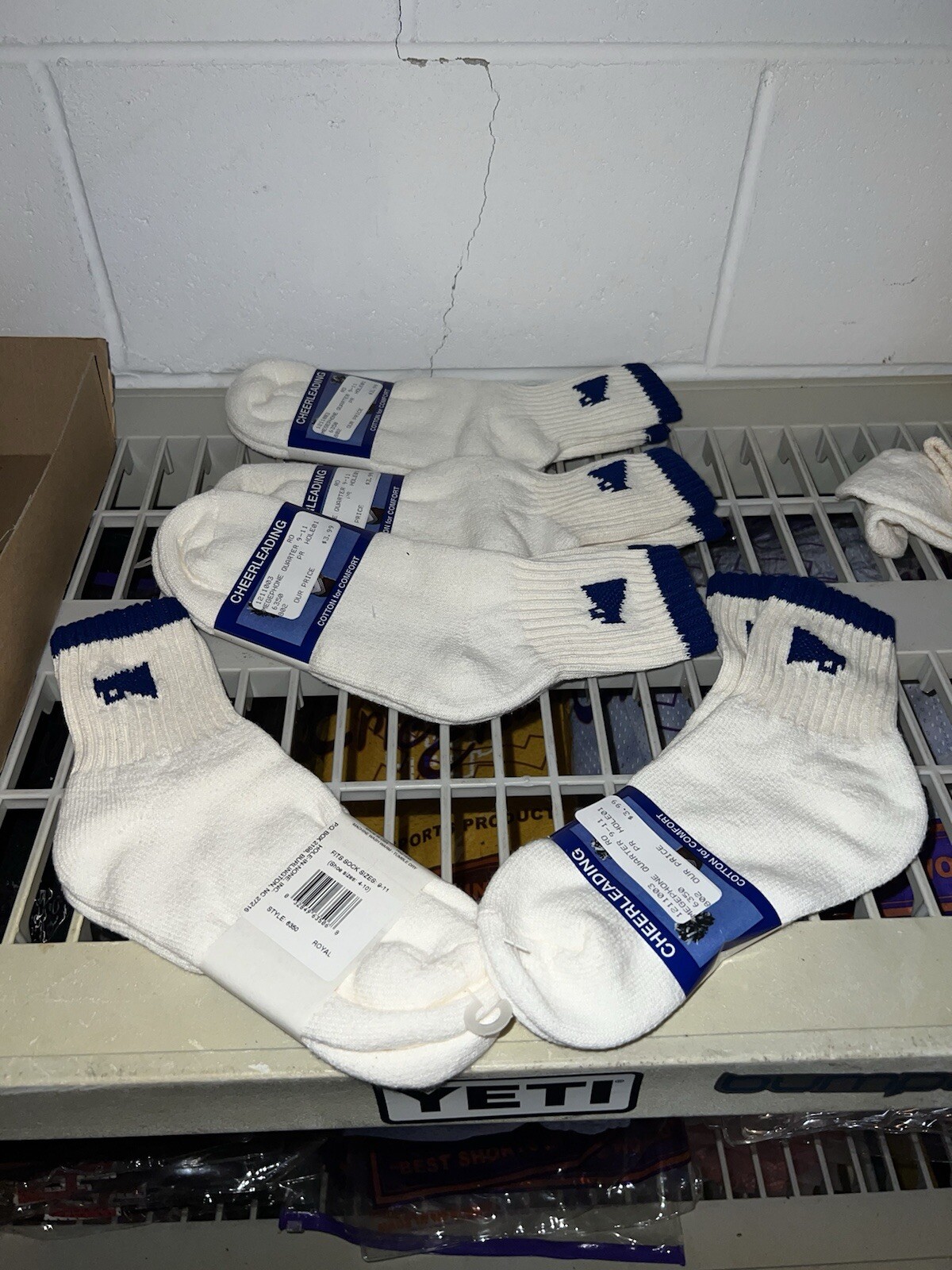 Vintage « hole in none » cheerleading socks Lot Of 5 Size 4-10
