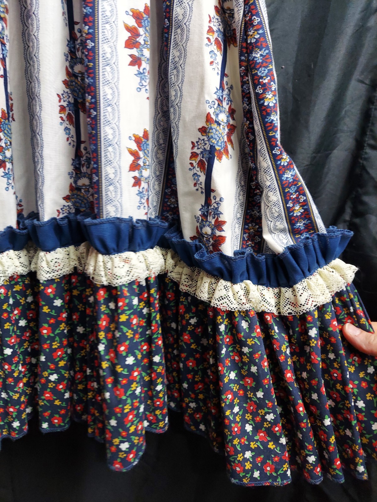 1970&rsquo;s Da AlCa Lacey Ruffled Floral Cottagecore Dress Size 9-10