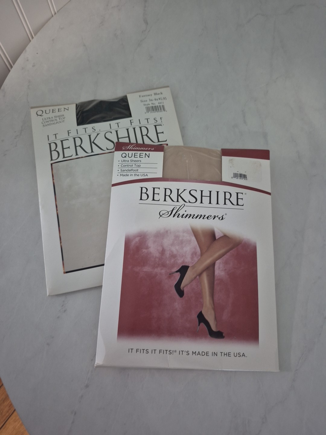 BERKSHIRE/QUEEN/pantyhose-Lot Of 2/New/SEE DESCRIPTION