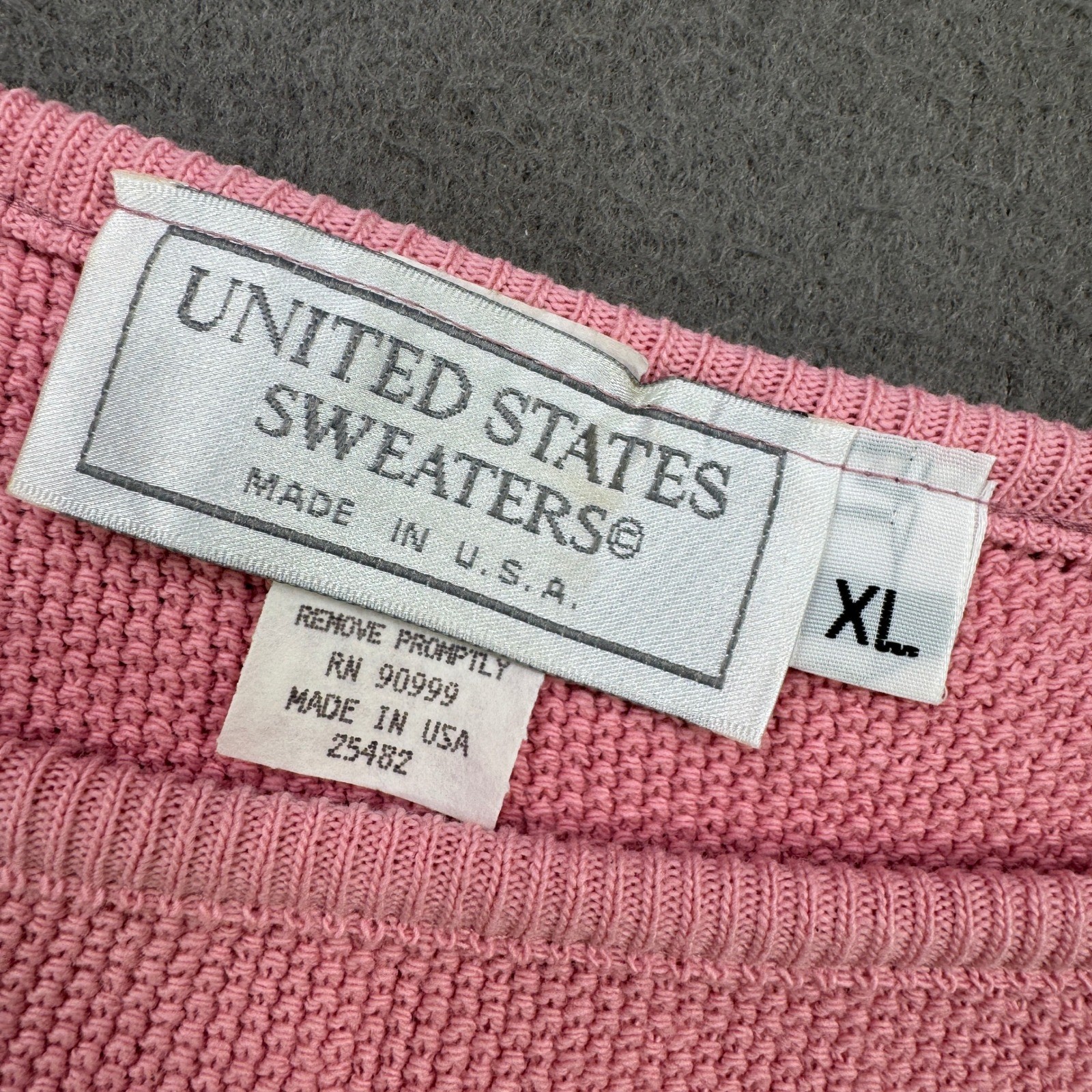 Vintage United States Sweaters Tank Top Women XL Pink Knit Square Neck USA VTG