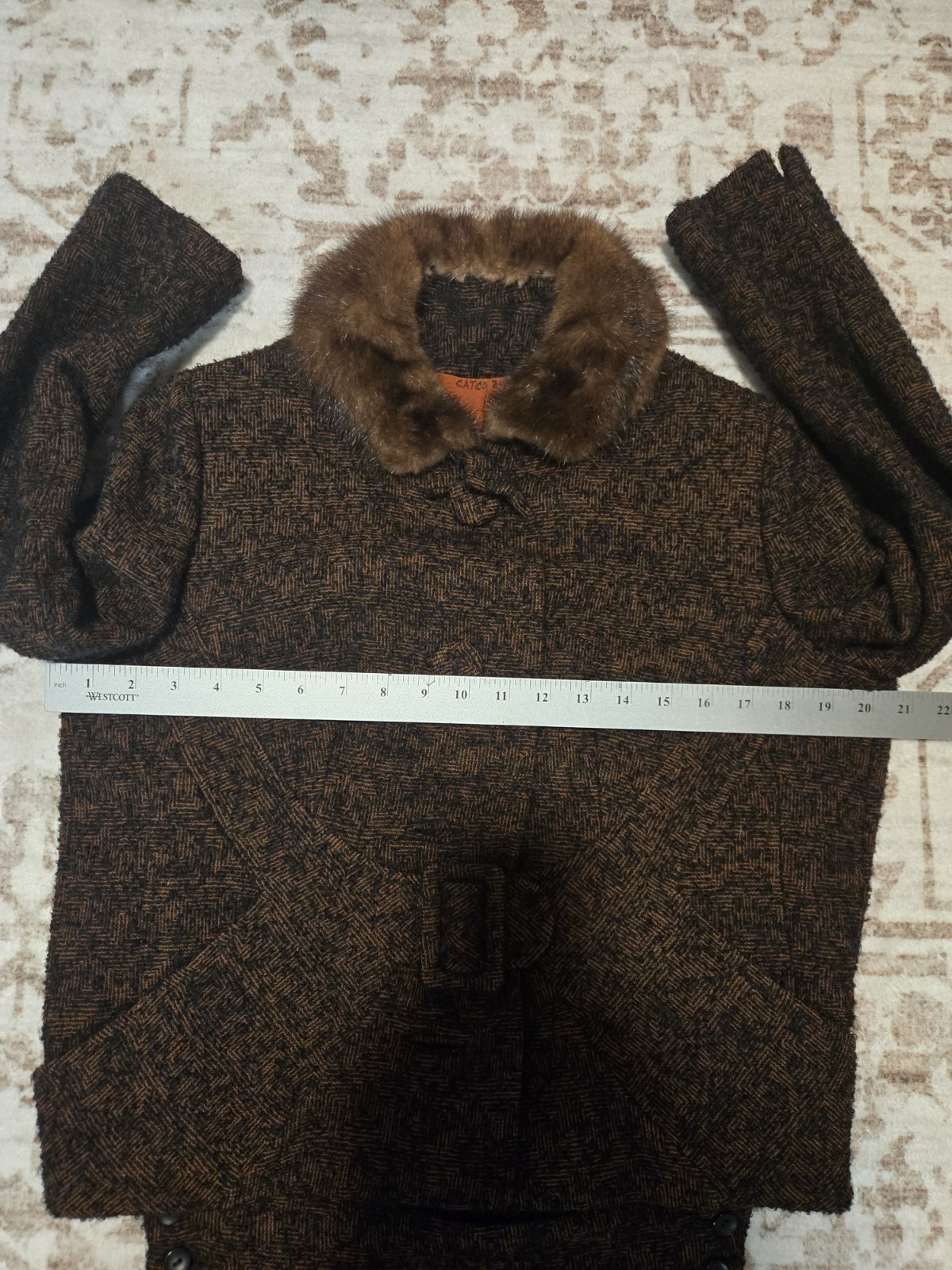 Teed Suit Dark Brown Flecked Wool Jacket With Mink Collar & Pencil Skirt 1960&rsquo;s