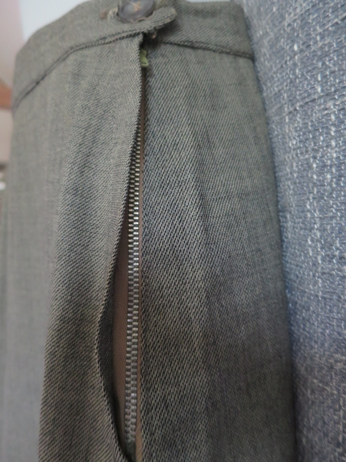 VTG Women&rsquo;s 40s 2 Pc Gray Wool Jacket & Skirt Dress Suit Set 1940s