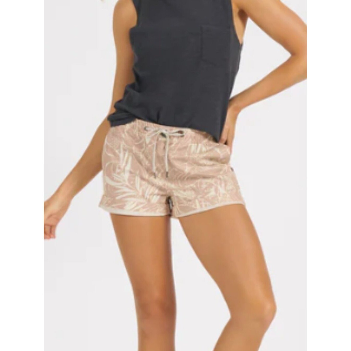 Vuori Mid-Rise Organic Cotton Ripstop Shorts. New Condition.