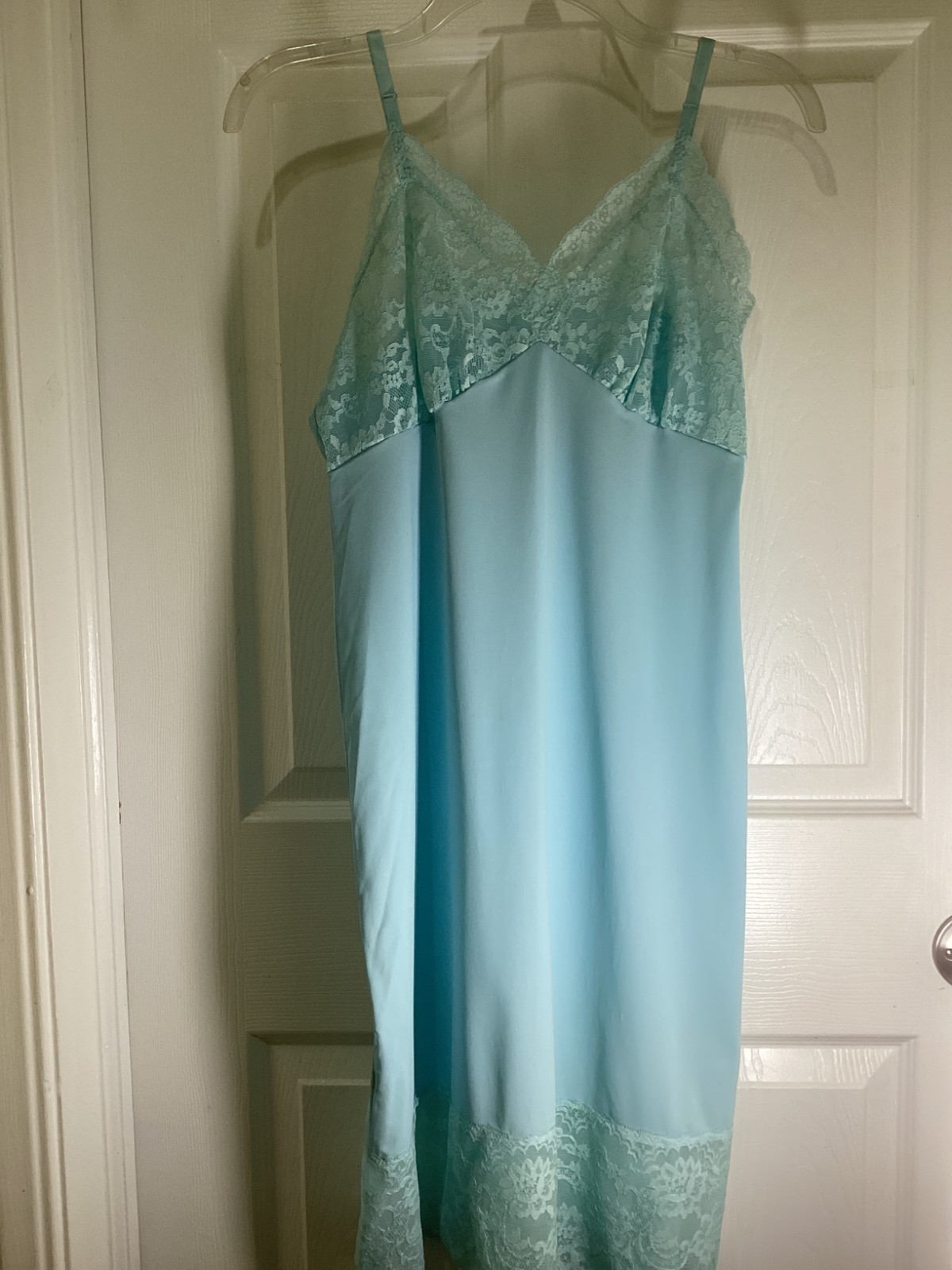 Vintage Aqua Blue Nylon And Lace Van Raalte Slip Dress Size S/ M 34