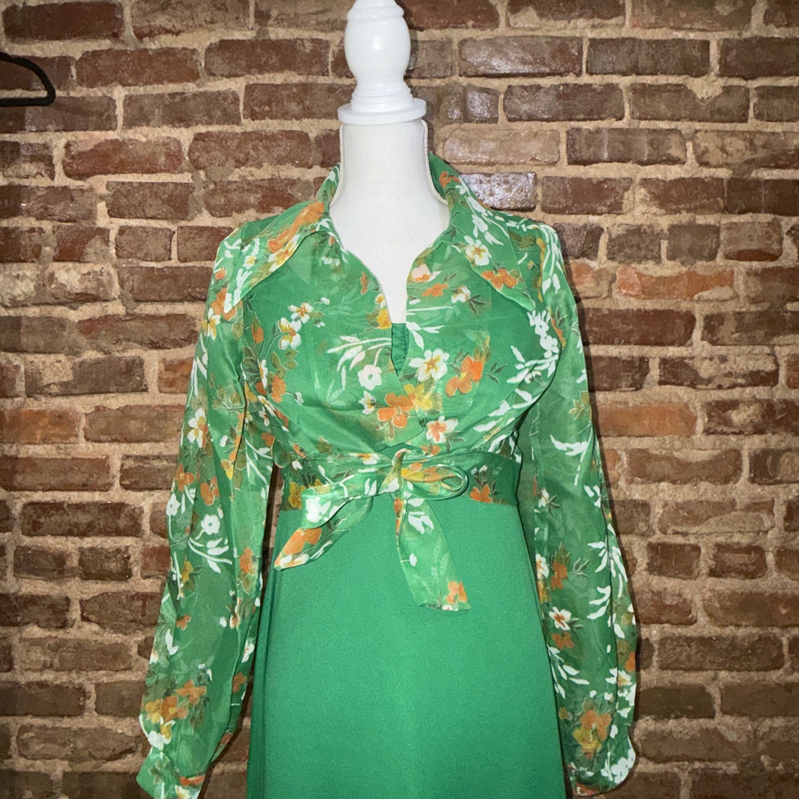 Vintage 1970s Emerald Green Hostess Maxi Gown Floral Sheer Bolero Jacket EUC