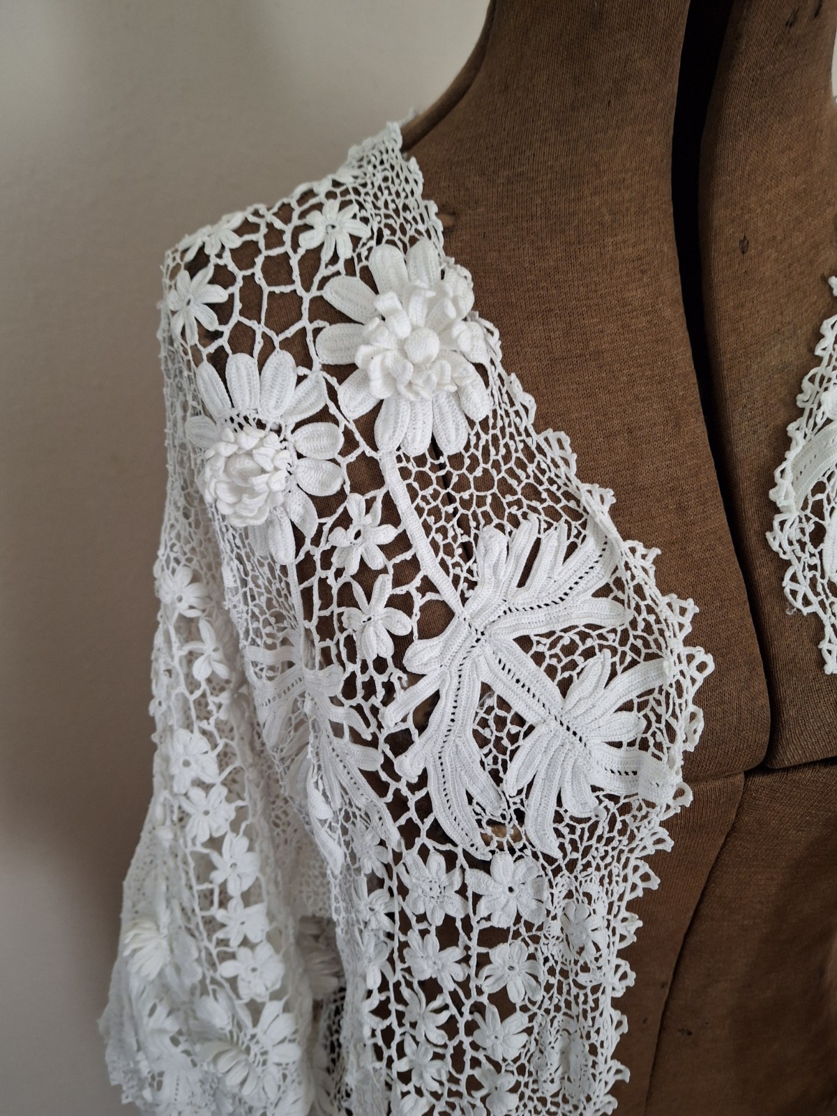 Vintage Edwardian EXQUISITE Irish Crochet Fancy Day Jacket