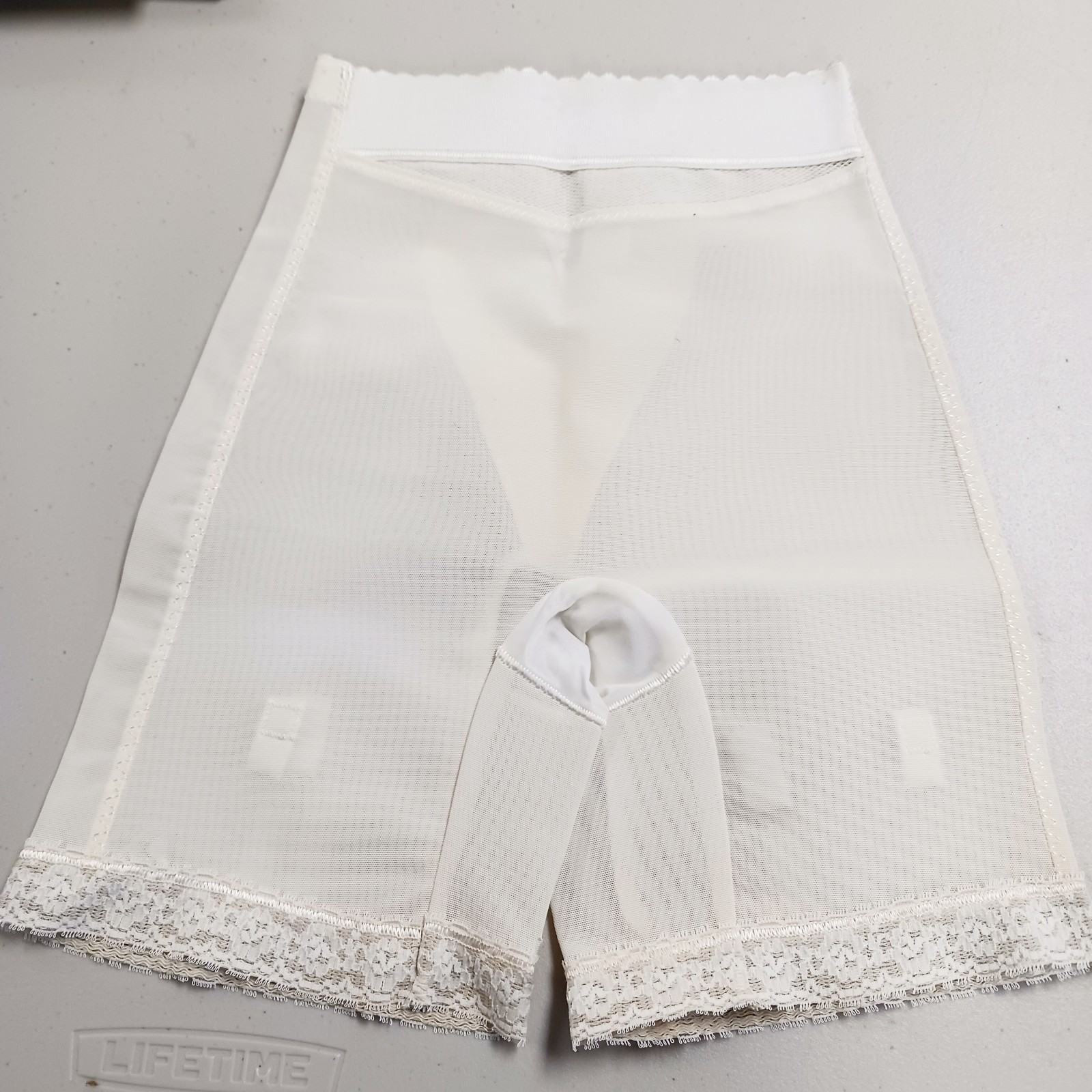 Marcus & Wiesen Primstyle Vintage White Panty Girdle Size L Waist 29-30