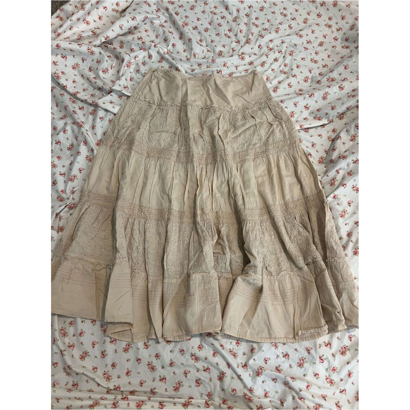 vintage cream embroidered eyelet midi skirt