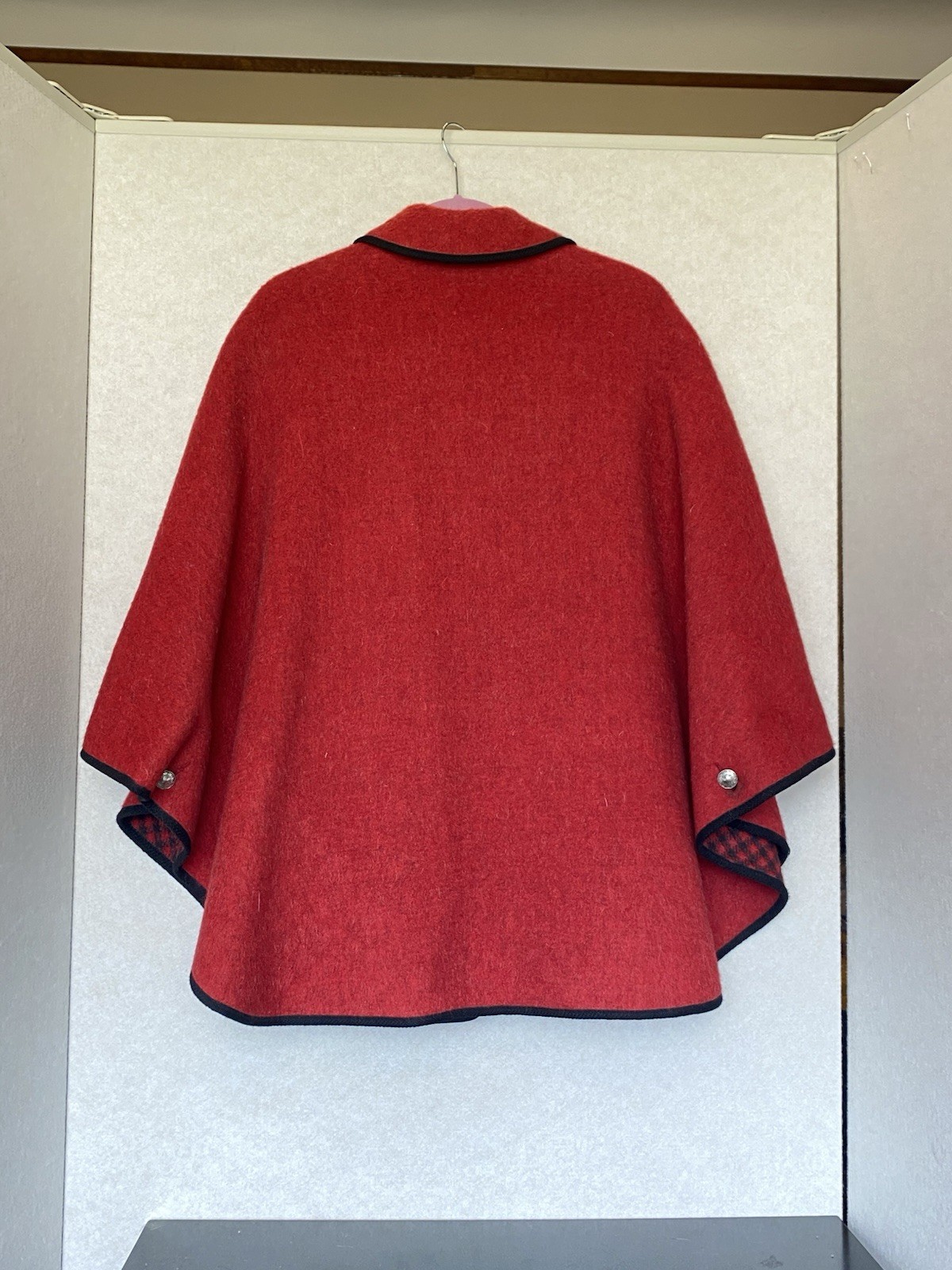 Vintage Wool Cape Red Black Reversible Solid Tartan Plaid Cloak Austrian Buttons