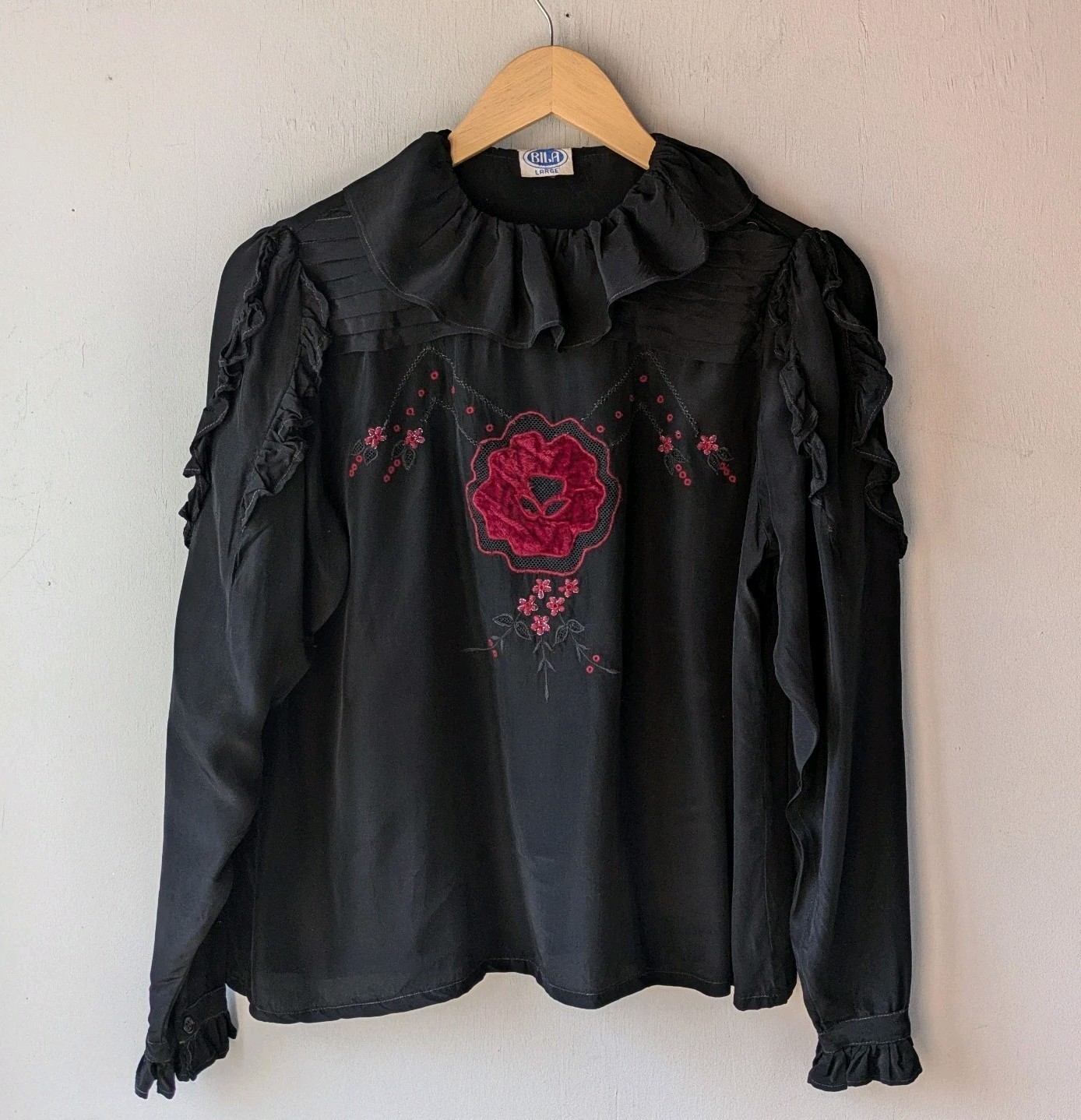 Vintage 70s Edwardian Goth Velvet Rose High Neck Ruffle Collar Blouse 40