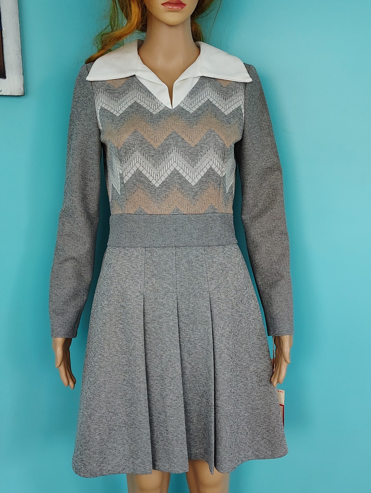 Vintage 70&rsquo;s Chevron Mini Dress Gray Peter Pan Collar Patty O’Neil NWT size: 11