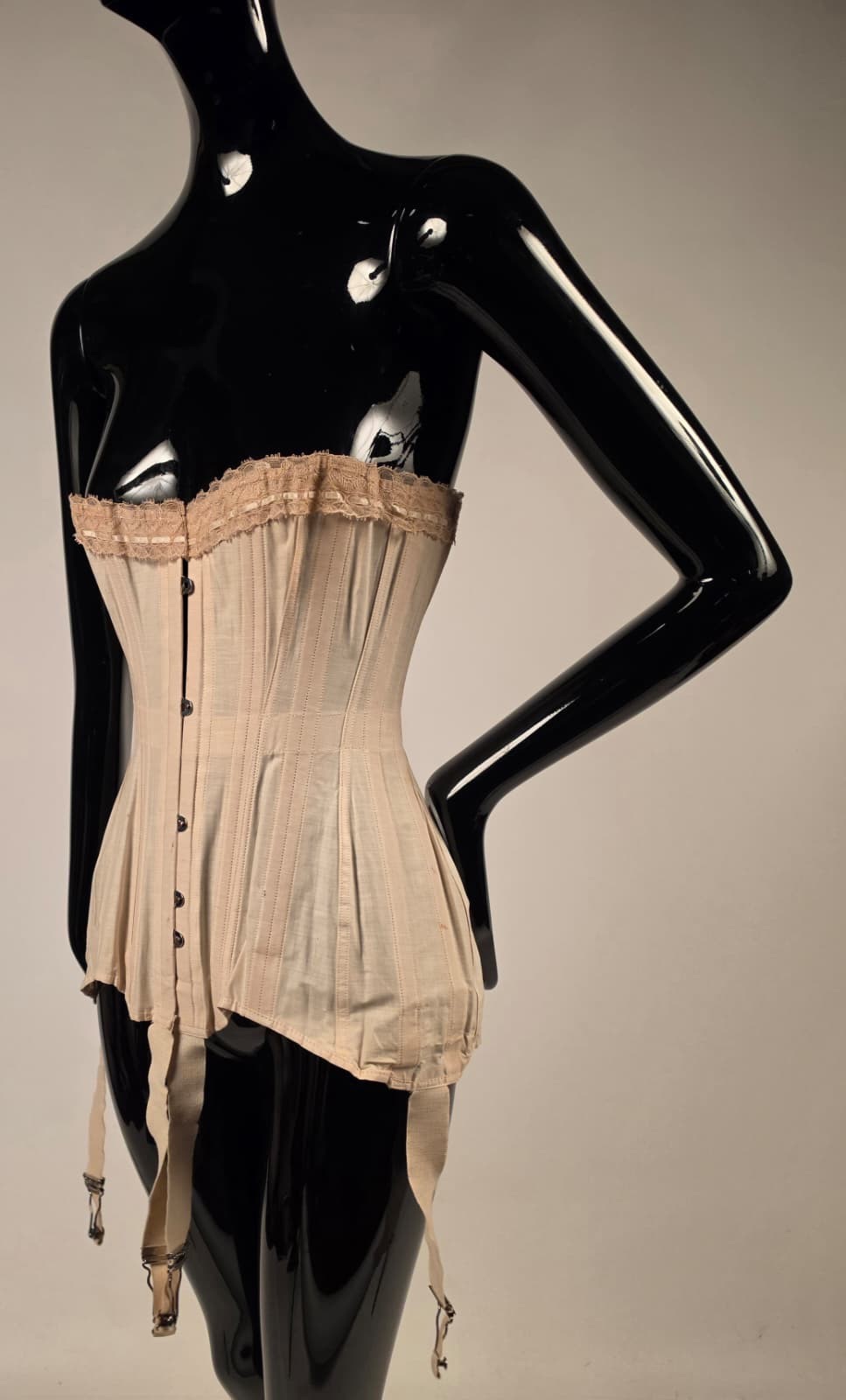 EDWARDIAN TALL CORSET W ORNATE GARTERS + LACE TRIMMED TOP