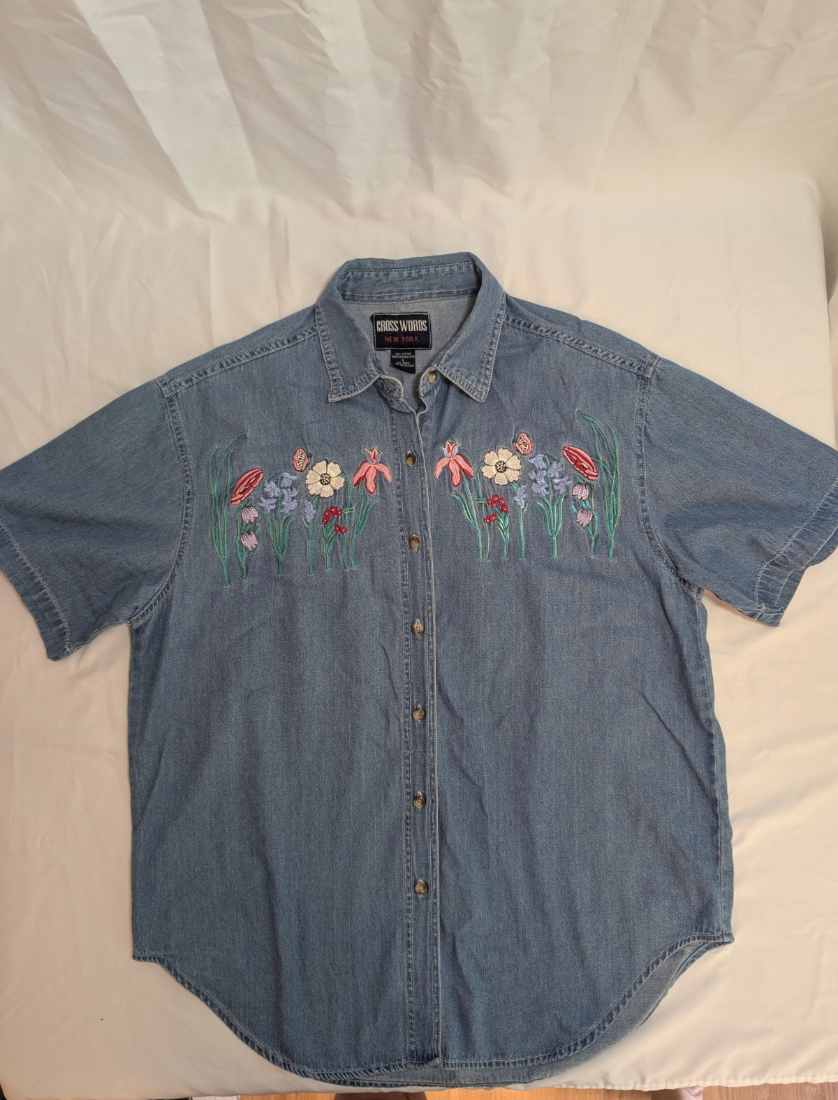 Vtg 90&rsquo;s Cross Word Size Large Denim Embroidered Floral Button Up Shirt Women&rsquo;s