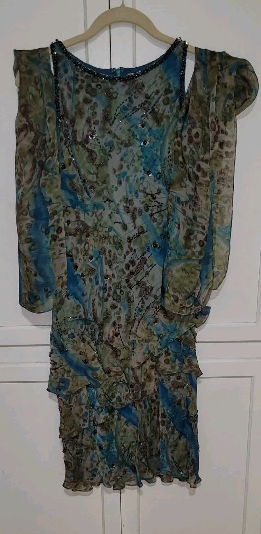 Victoria Royal 100% Silk Sequin Rhinestone Flutter Dress, Sz 6, W/Matching Wrap