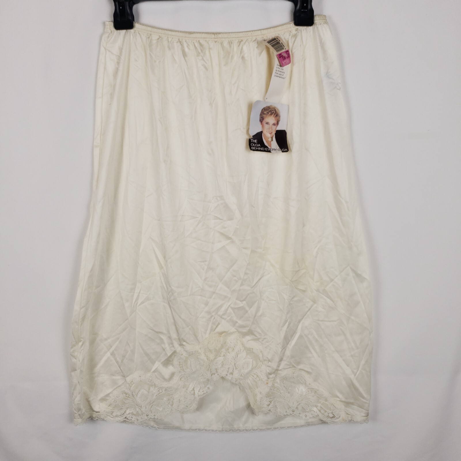Vintage Olga Half-Slip Medium 25&Prime; in Beige Lace Trim 100% Nylon Tags Attached!