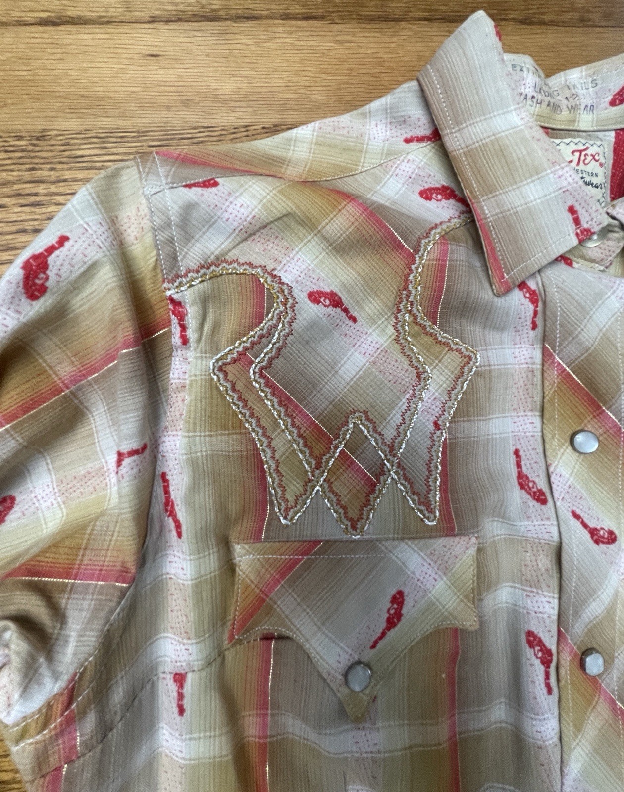 Vintage TEM TEX Western Pearl Snap Plaid Shirt Women Ladies 1960’s 70’s