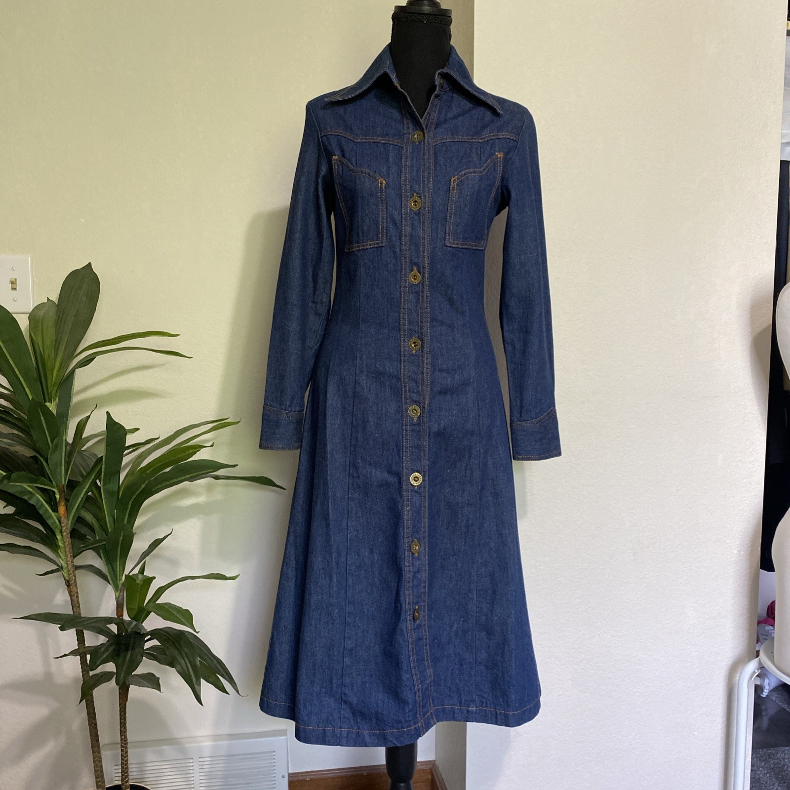 Foxmoor Vtg 70s Denim Midi Dress Women’s XS Button Up Dark Blue Western Prairie
