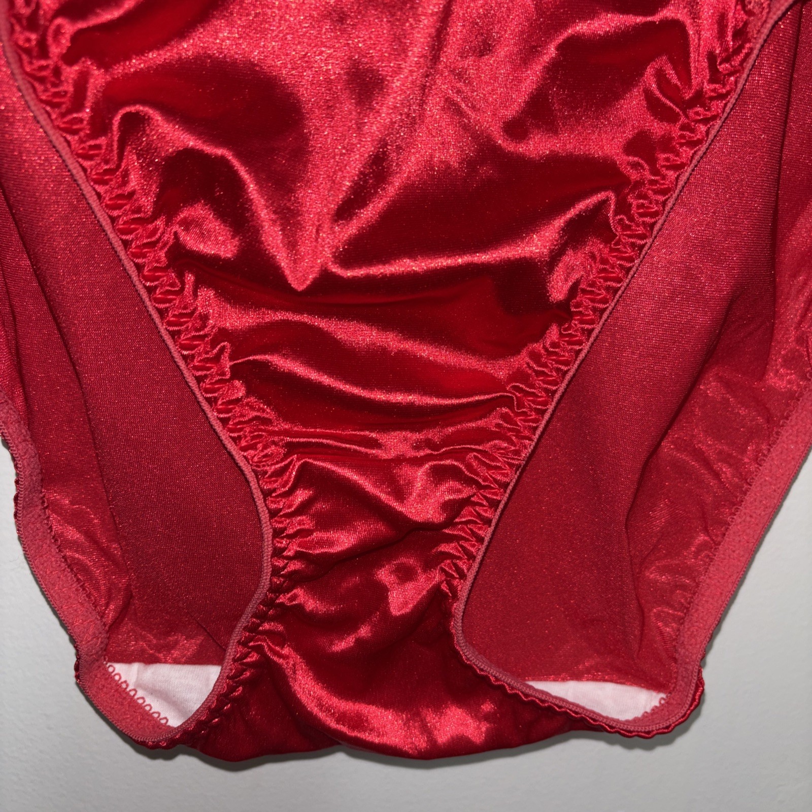 Vintage Vanity Fair Red Second Skin Satin Panties Shiny Glossy Hi-Cut 48-044 Lg