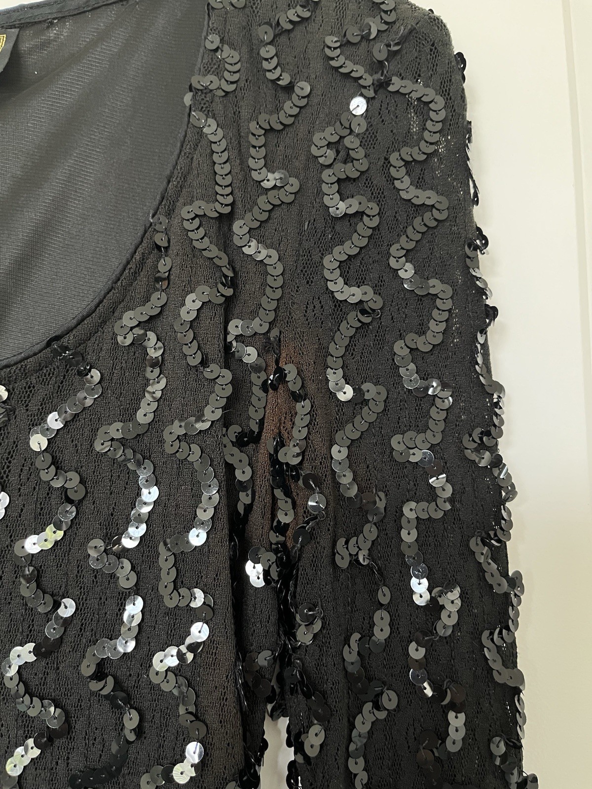 black vintage LA Glo long-sleeve sequin dress size 7/8