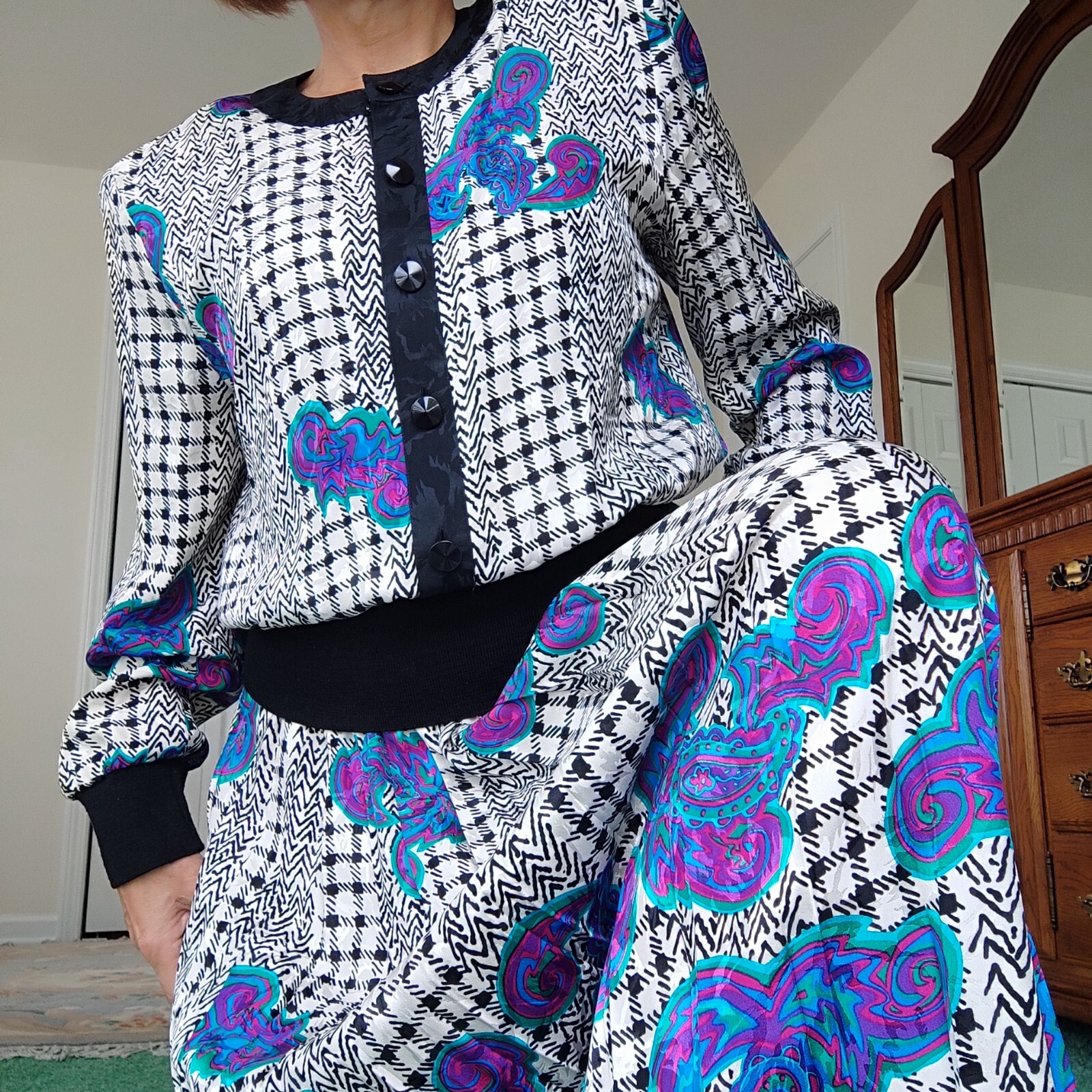 🎄🎁VTG Silk 💯 2 Piece Set Bomber Jacket & Pleated Skirt Sz 12 Check & Paisley