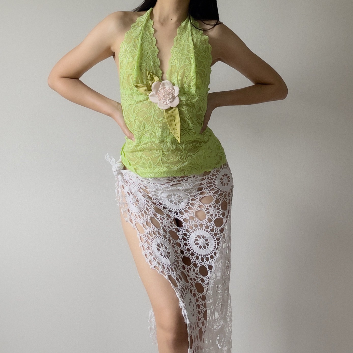 Romantic Frederick’s of Hollywood Y2K Lime Green Lace Sheer Halter Camisole (M)