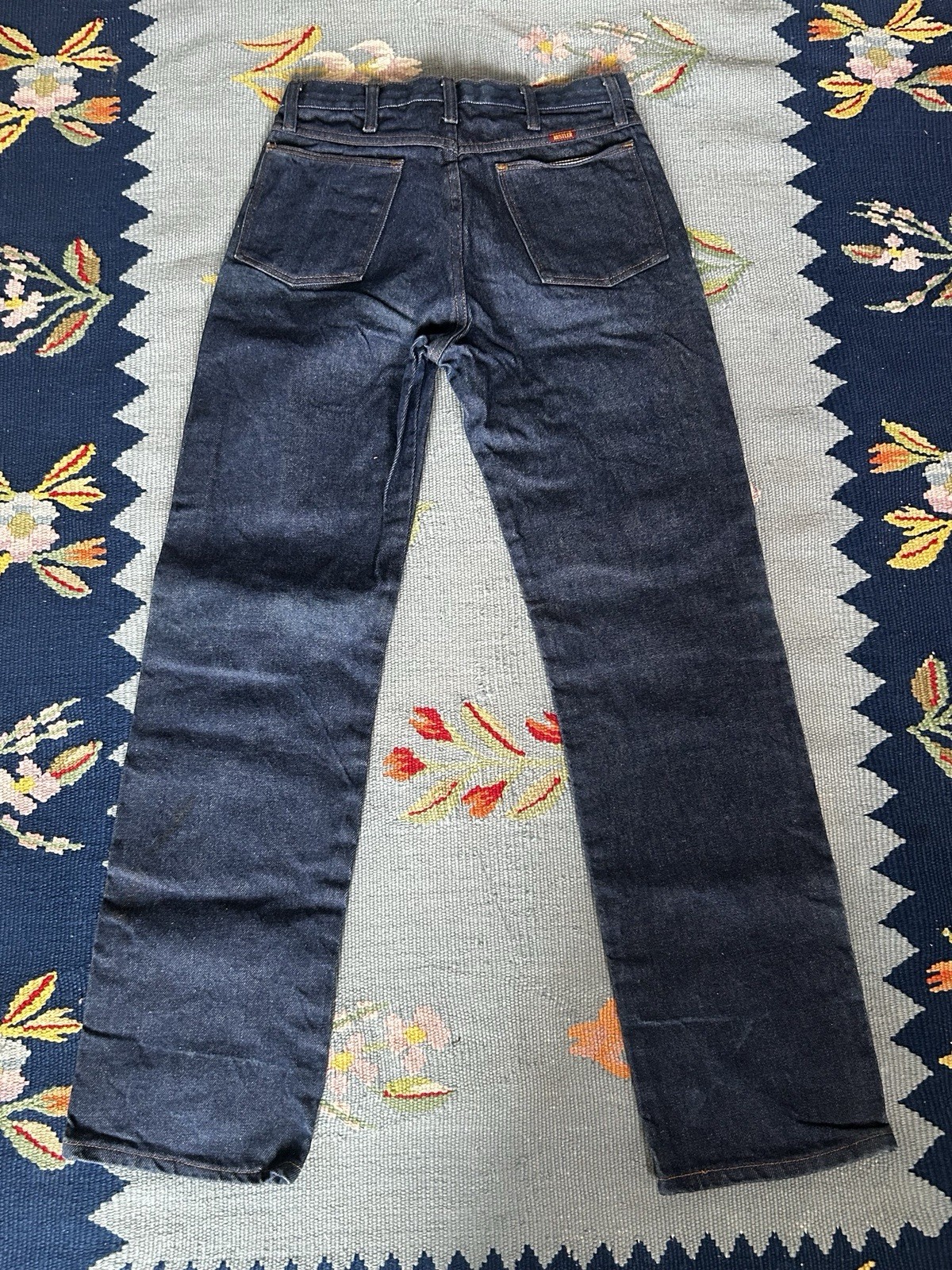 1970s Dark Wash Straight Leg Jeans – Size 28
