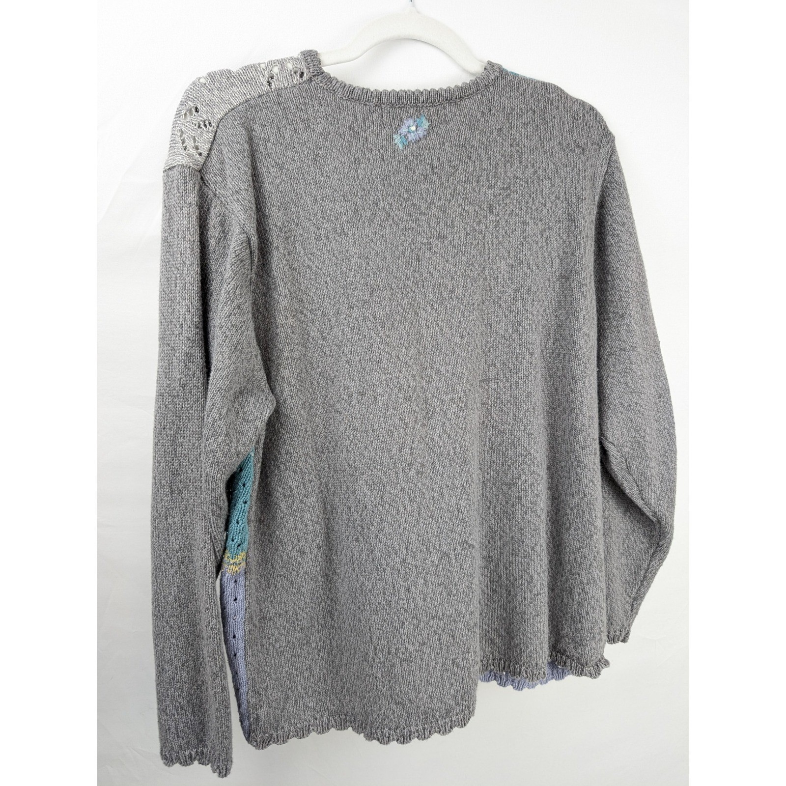 Vintage 90s Floral Embroidered Patchwork Sweater Size L Gray Cottagecore Teacher