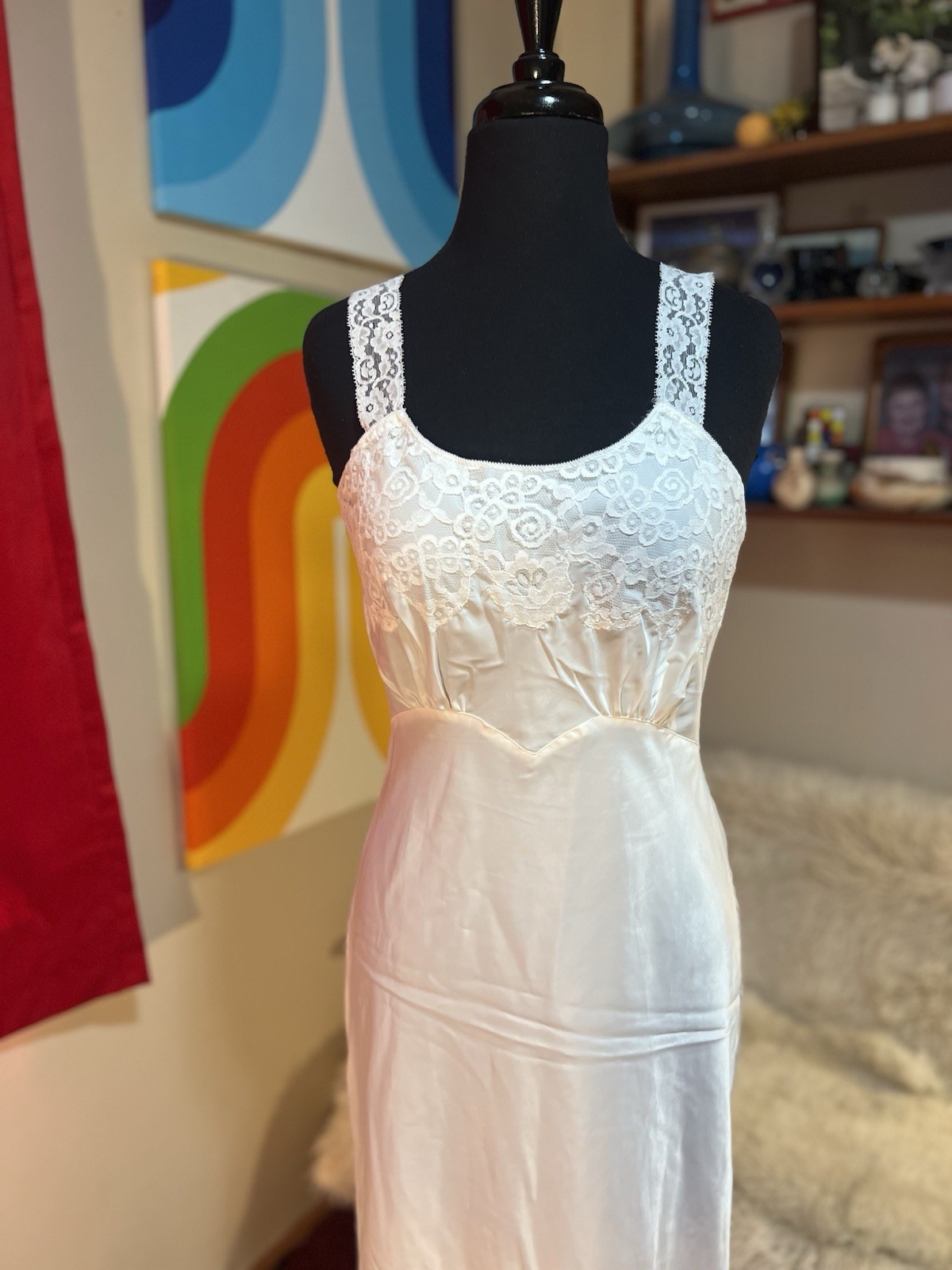 Vtg 50s Lady Lynne Back Magic Silky Nylon Lace 32 USA Union Ivory Slip Dress