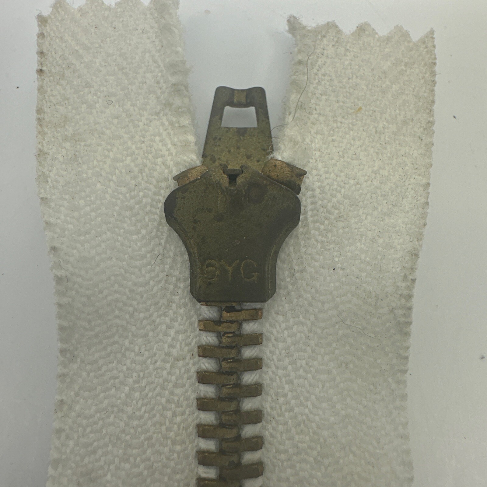 Vintage 7 Inch White Brass Metal Closed End Zipper NOS