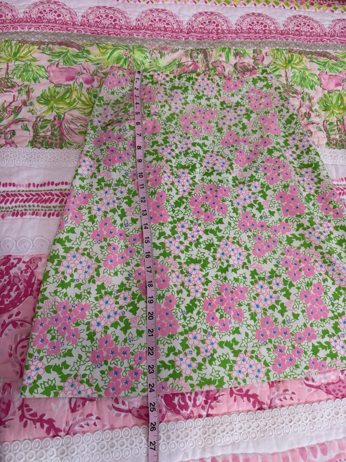 Vintage « The Lilly » Lilly Pulitzer White Skirt With Pink Flowers