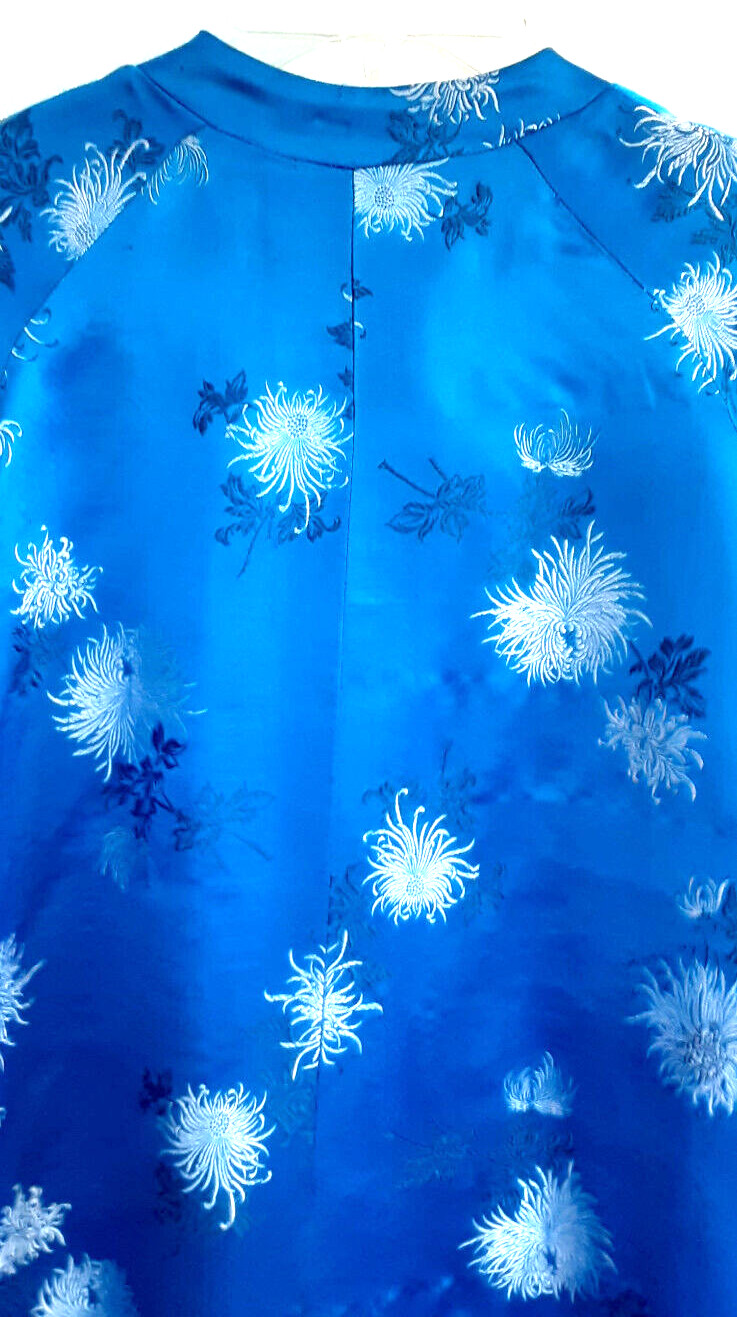 VTG Harilela&rsquo;s Custom Oriental Peacock Blue Satin Floral Swing Coat Hong Kong L